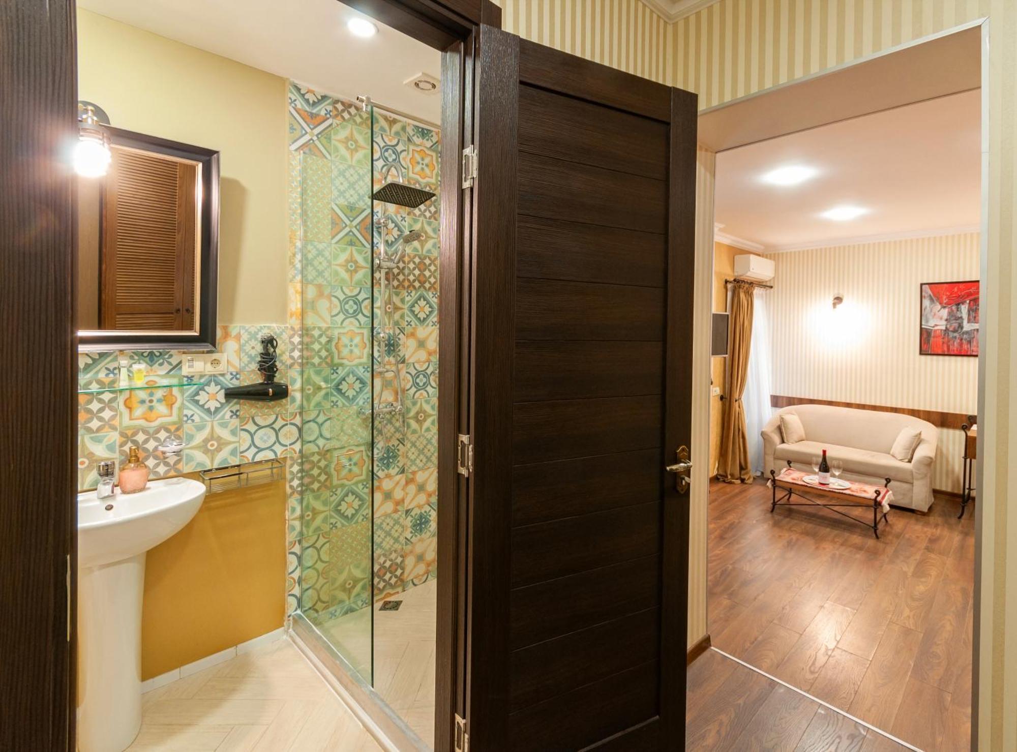 Wine Story Hotel & Club Tiflis Dış mekan fotoğraf